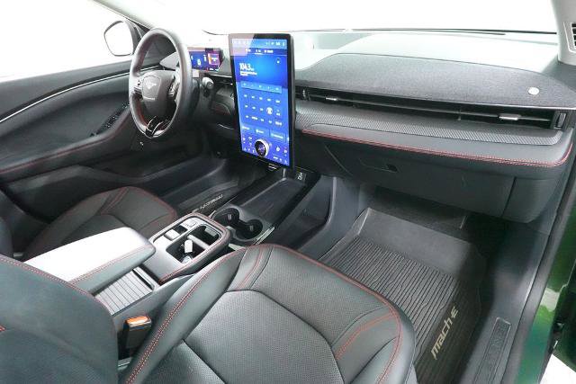 Certified 2025 Ford Mustang Mach-E Premium w/ Sport Appearance Package AWD/4WD image 34