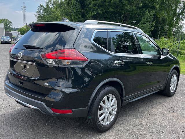 Used 2020 Nissan Rogue SV FWD image 3