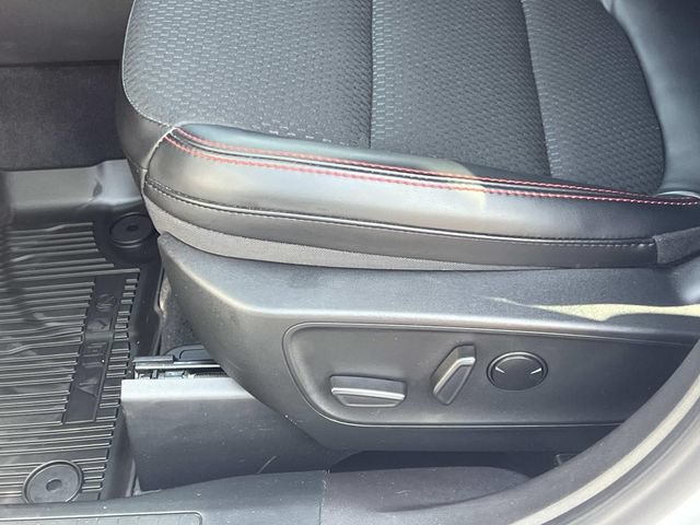 Certified 2023 Ford Escape ST-Line AWD/4WD image 18