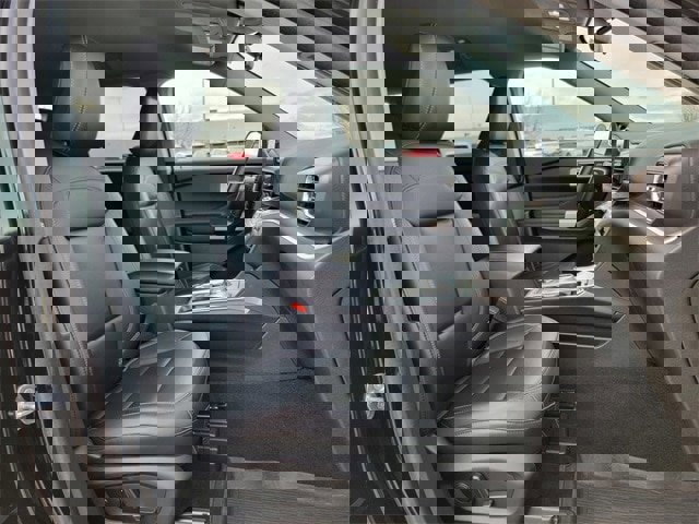 Certified 2022 Ford Explorer XLT w/ Equipment Group 202A image 25