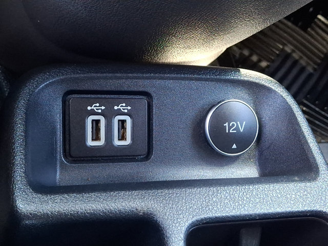 Certified 2020 Ford Transit Connect XL FWD image 24