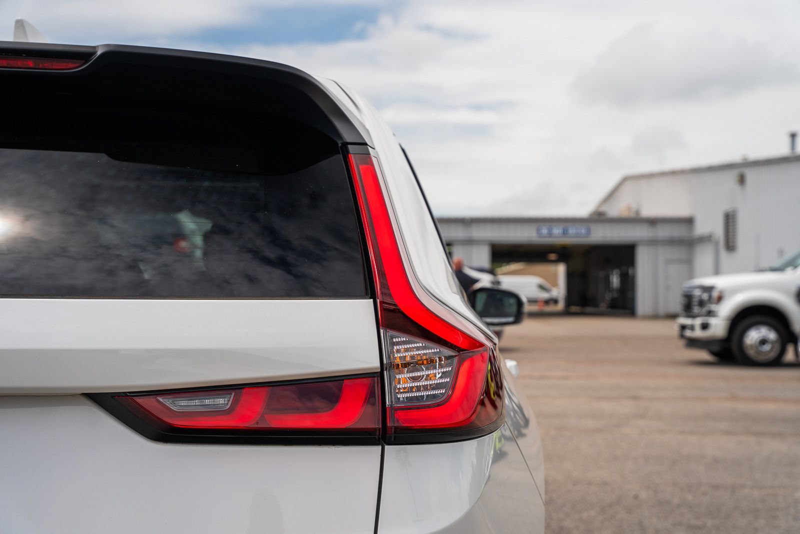 Used 2024 Honda CR-V EX image 15