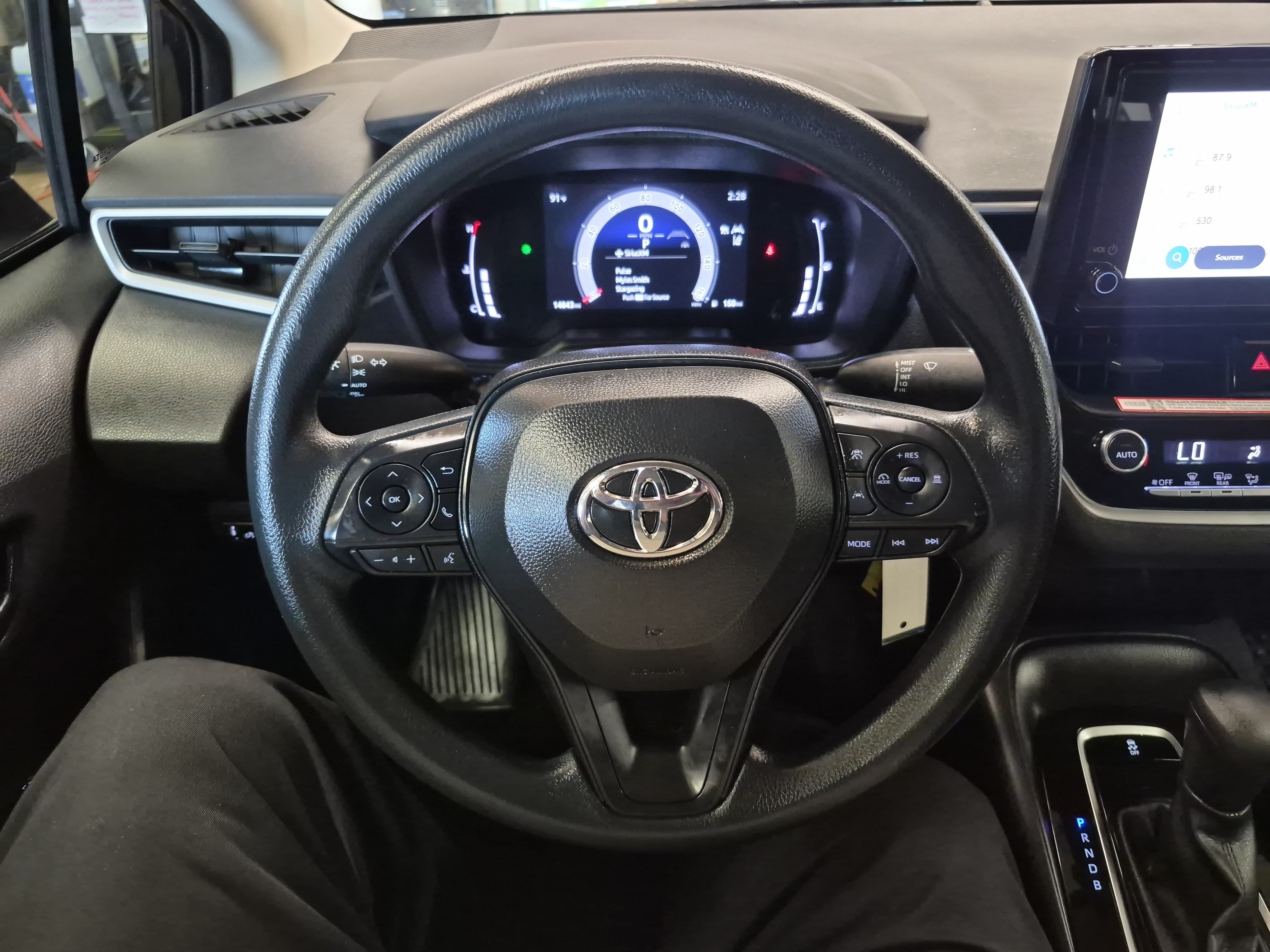 Used 2026 Toyota Corolla LE FWD image 26