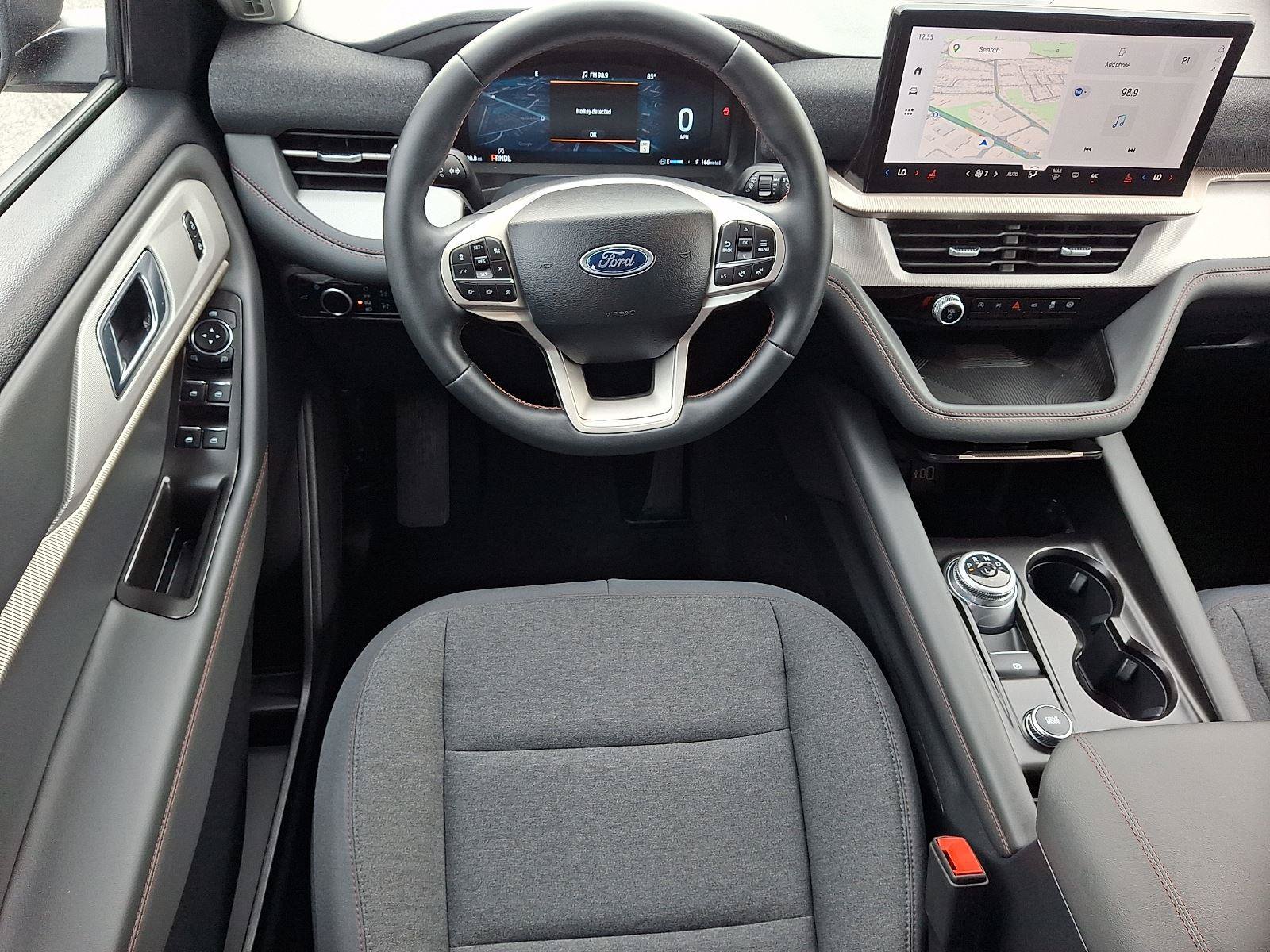 Certified 2025 Ford Explorer Active AWD/4WD image 11