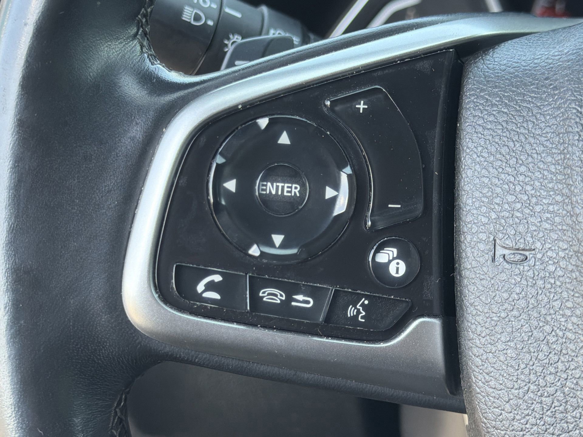 Used 2021 Honda Civic Sport image 16