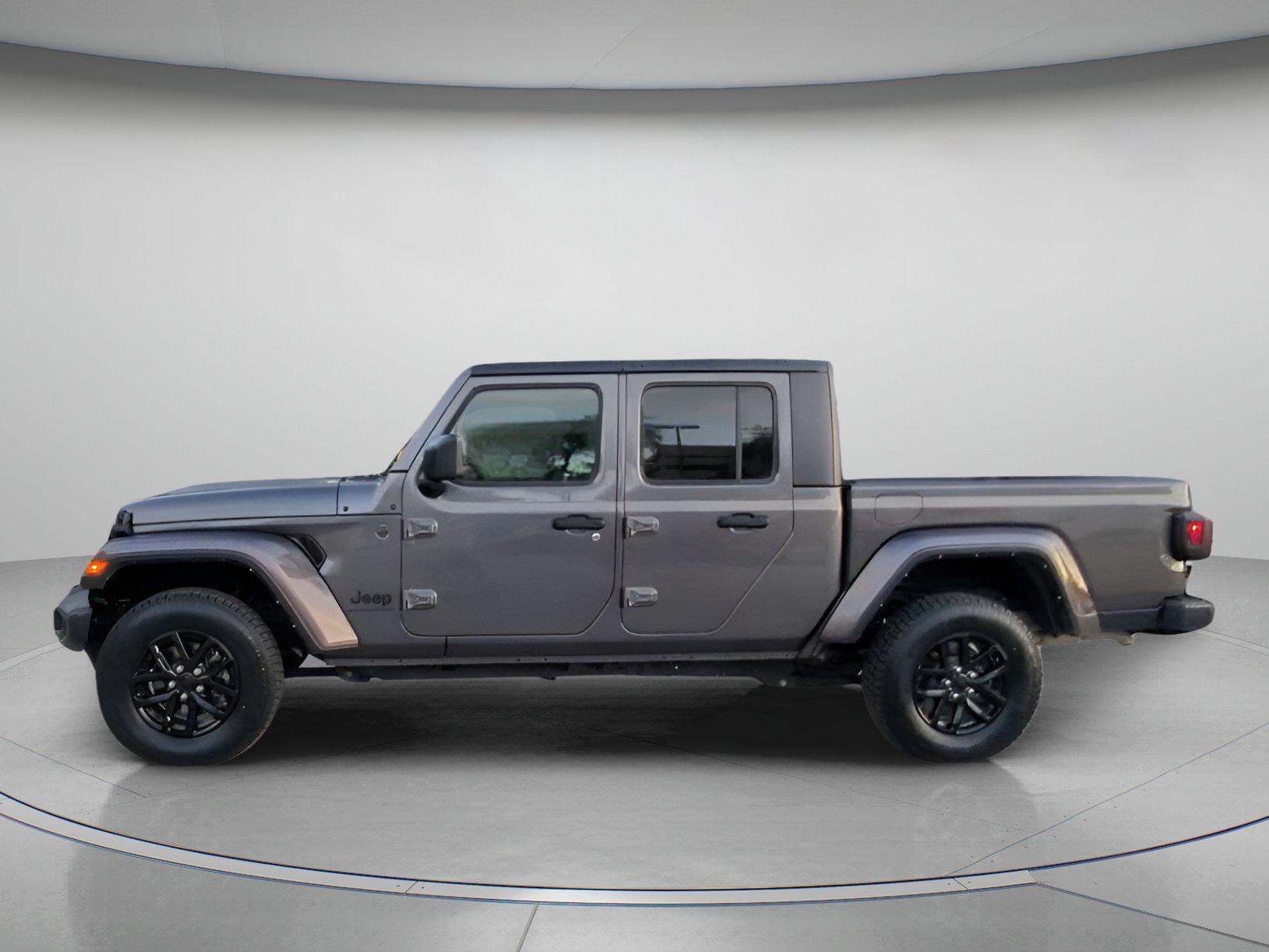 Used 2022 Jeep Gladiator Sport AWD/4WD image 16