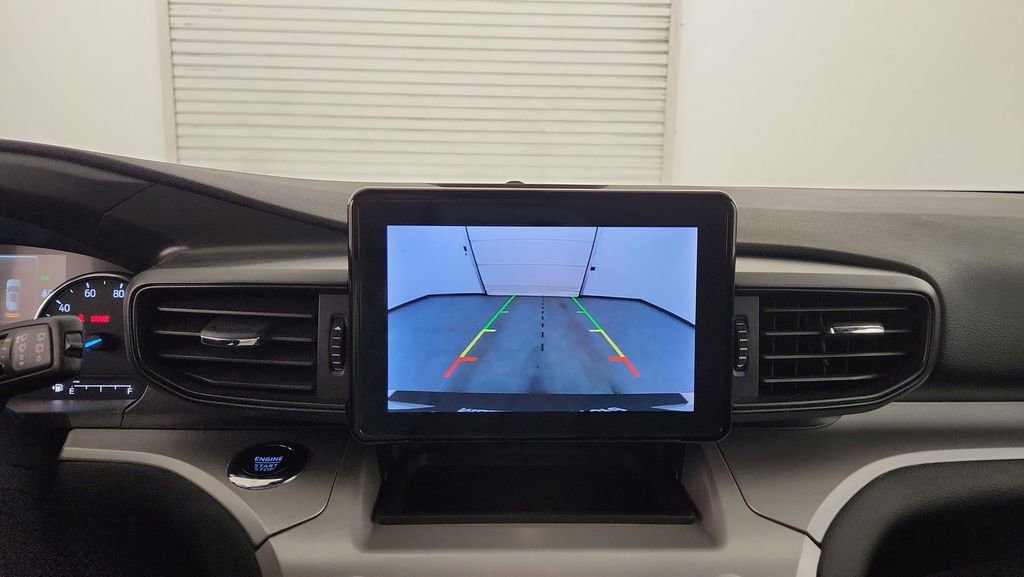 Certified 2023 Ford Explorer XLT image 28