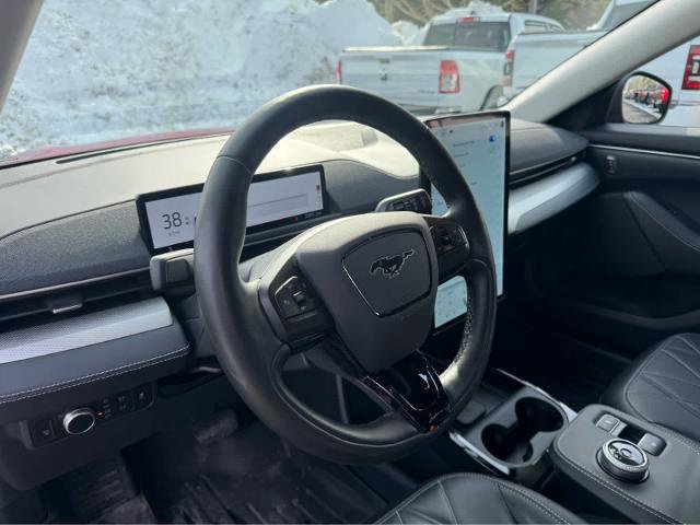 Certified 2021 Ford Mustang Mach-E Select w/ Comfort/Appearance Package image 16