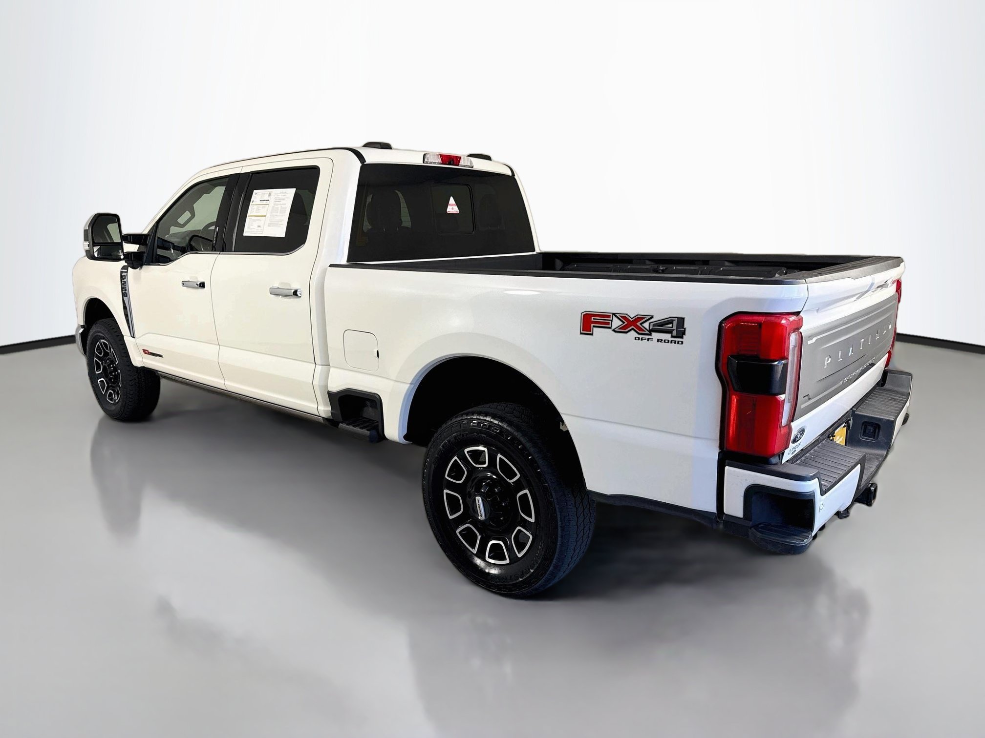Certified 2024 Ford F250 Platinum AWD/4WD image 5