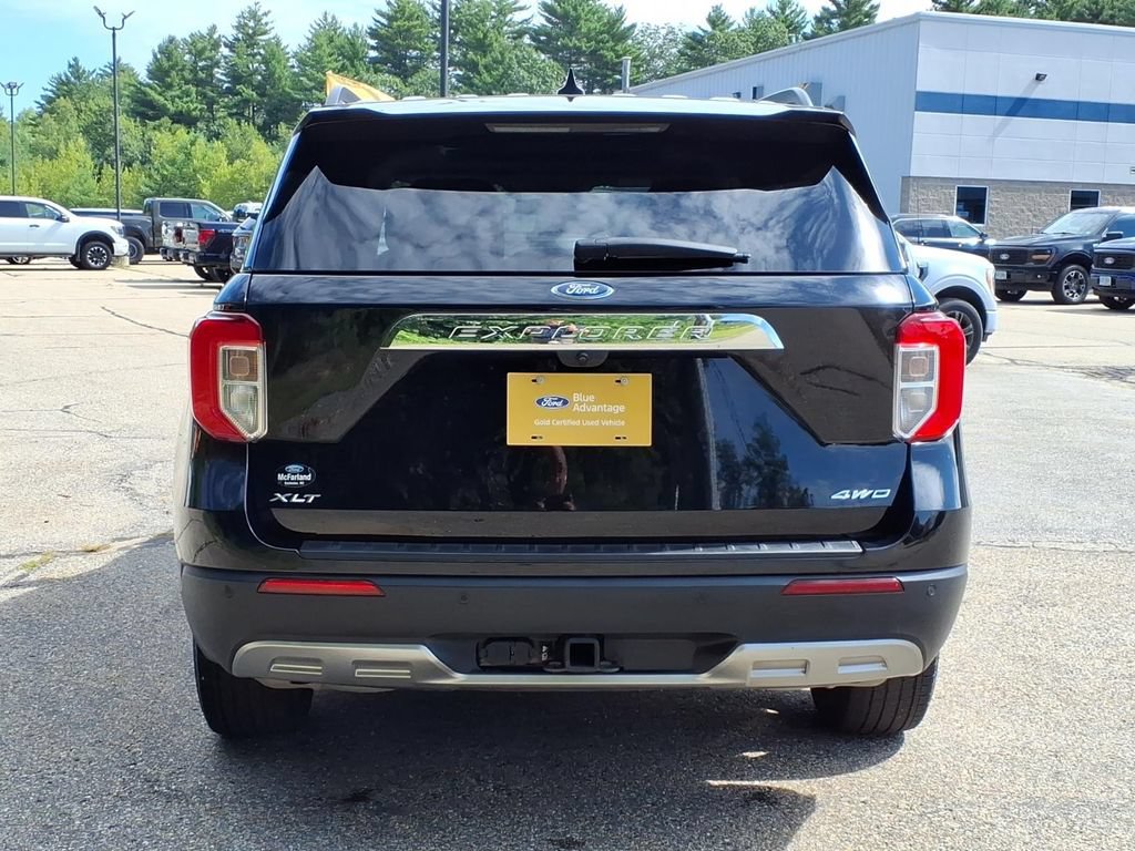 Certified 2023 Ford Explorer XLT w/ Equipment Group 202A AWD/4WD image 5