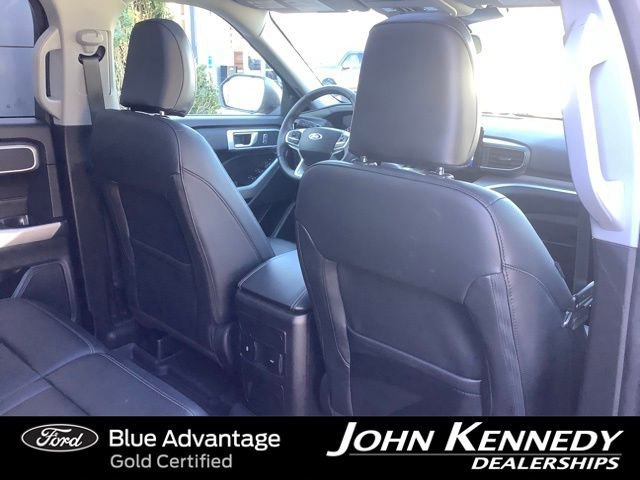 Certified 2024 Ford Explorer XLT w/ Equipment Group 202A image 30