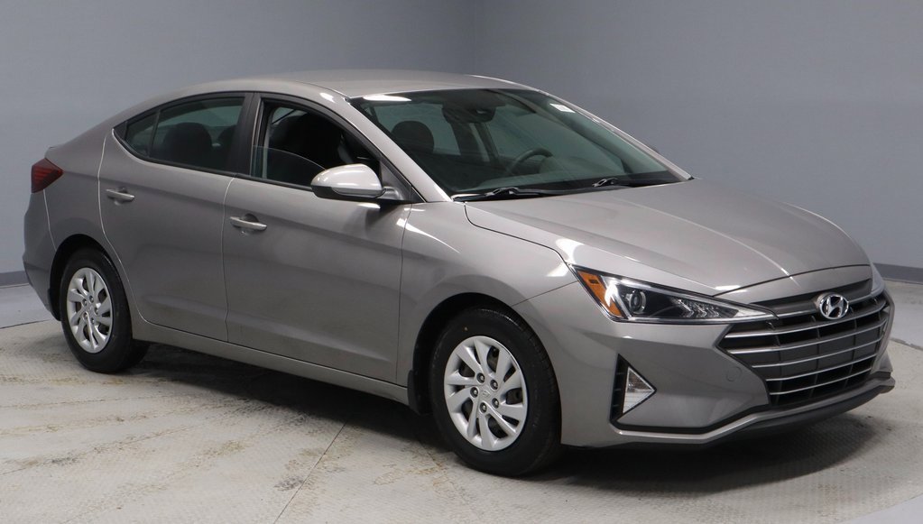 Used 2020 Hyundai Elantra SE w/ Winter Weather Package image 1