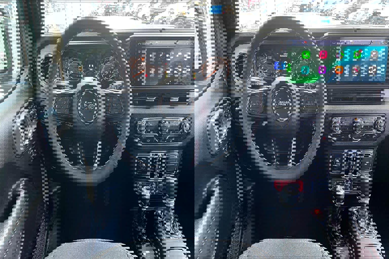 Used 2025 Jeep Wrangler Willys image 11