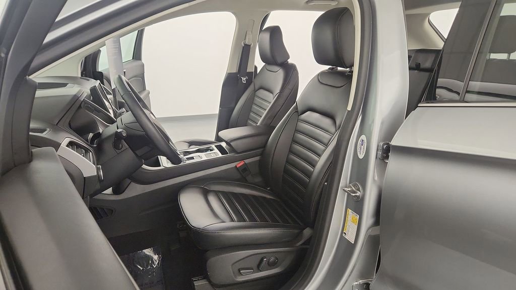 Certified 2024 Ford Edge SEL w/ Convenience Package AWD/4WD image 14