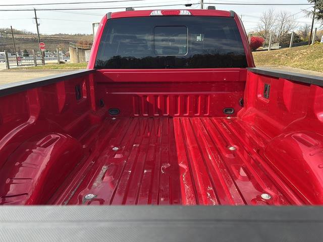 Certified 2022 Ford F350 Lariat w/ Lariat Value Package image 18