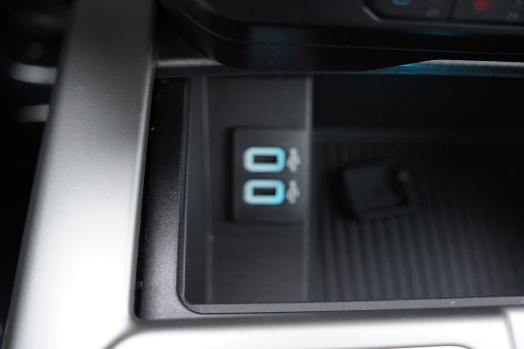 Certified 2017 Ford F150 Lariat w/ Equipment Group 502A Luxury image 30