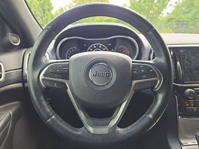 Used 2020 Jeep Grand Cherokee Altitude AWD/4WD image 21