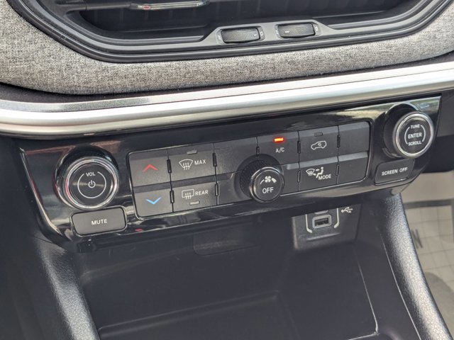 Used 2022 Jeep Compass Sport image 26