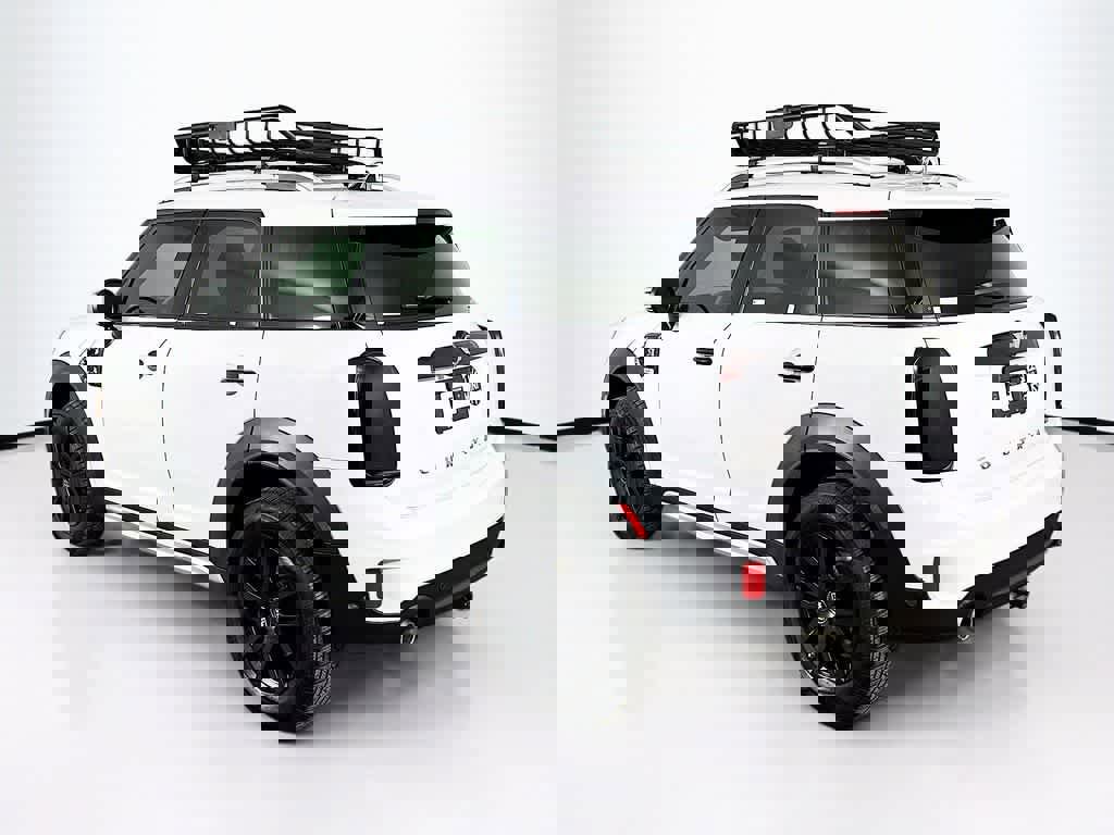 Used 2018 MINI Cooper Countryman S image 3