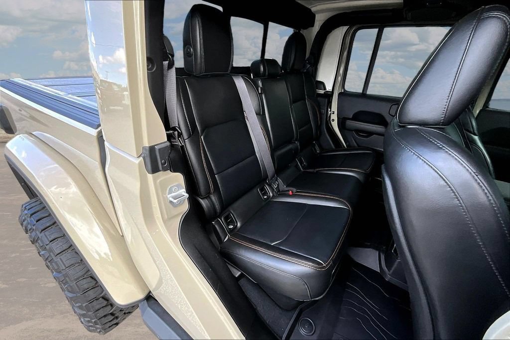 Used 2022 Jeep Gladiator Mojave w/ LED Lighting Group AWD/4WD image 27