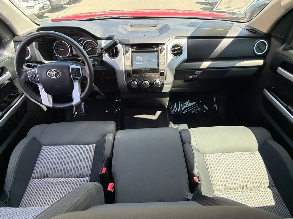 Used 2017 Toyota Tundra SR5 RWD image 32