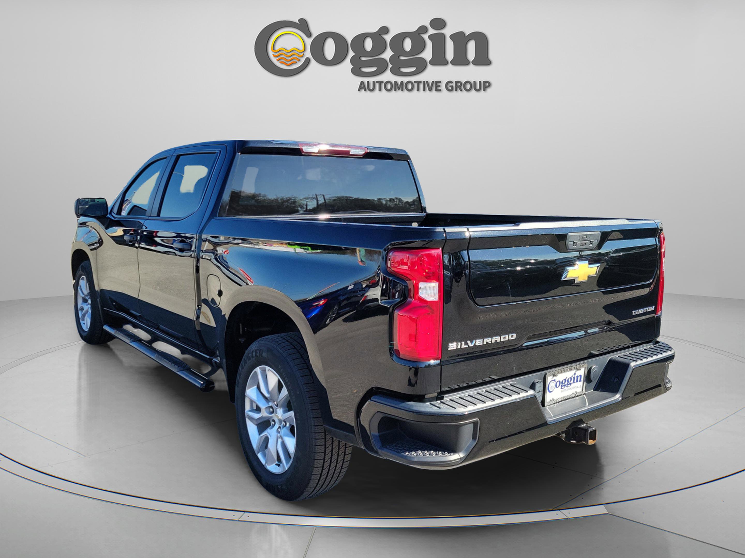 Used 2022 Chevrolet Silverado 1500 Custom video 2