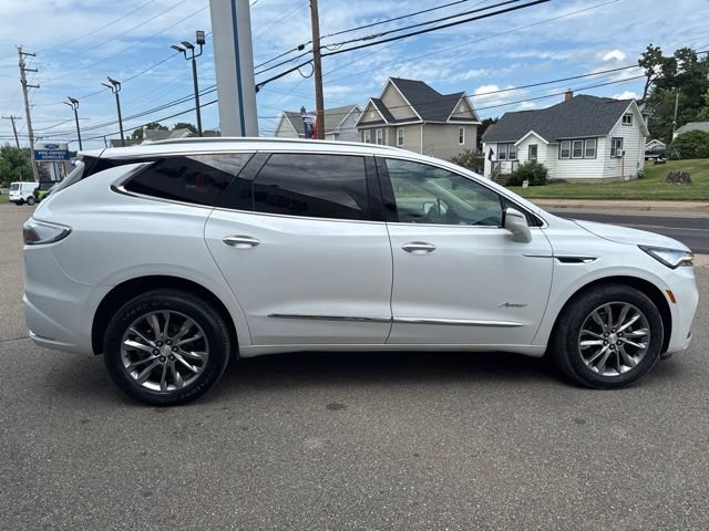 Used 2022 Buick Enclave Avenir w/ Avenir Technology Package AWD/4WD image 5
