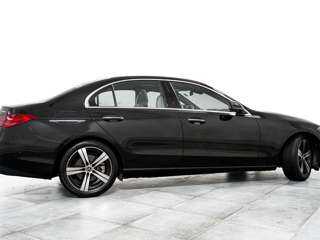 Used 2023 Mercedes-Benz C 300 4MATIC Sedan w/ Exclusive Trim Package image 7