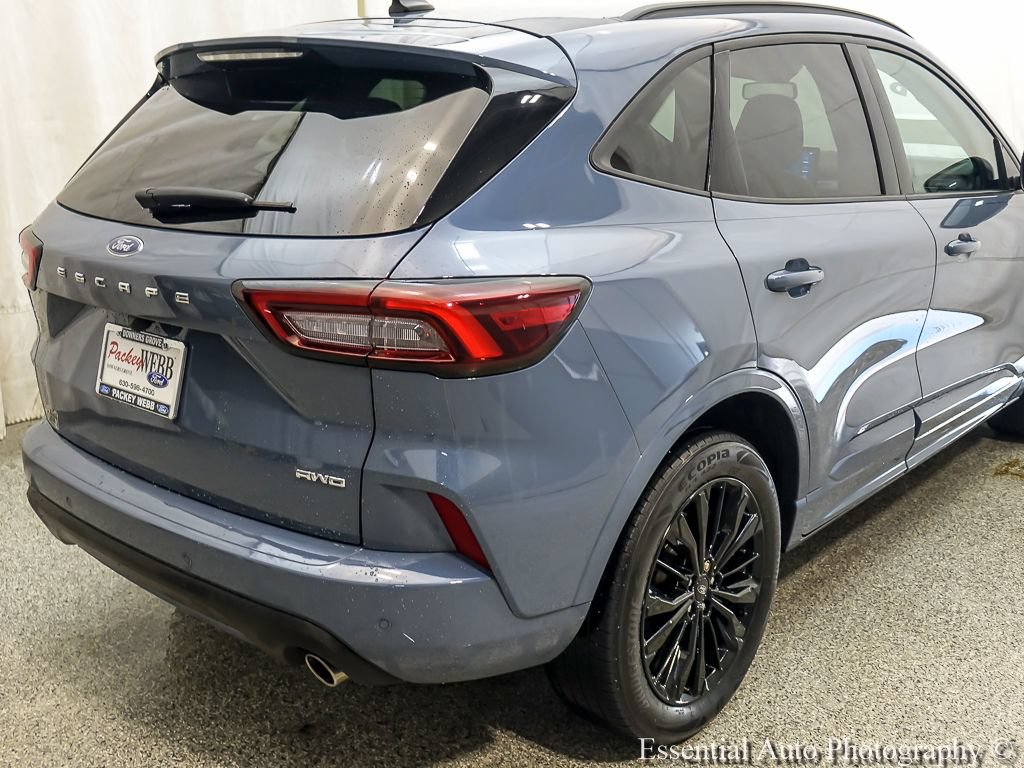 Certified 2023 Ford Escape ST-Line Elite AWD/4WD image 7