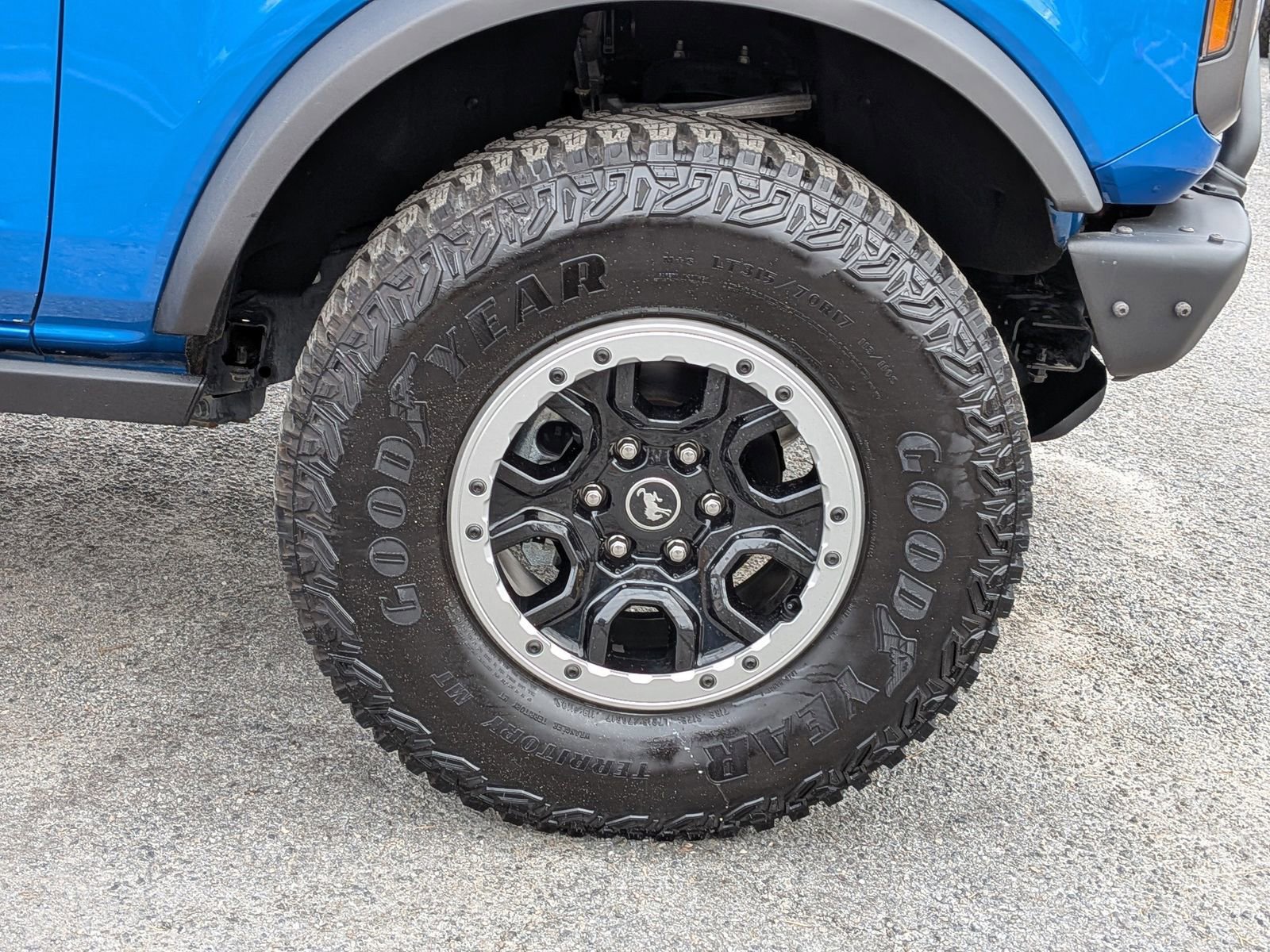 Certified 2021 Ford Bronco Badlands w/ Sasquatch Package image 13