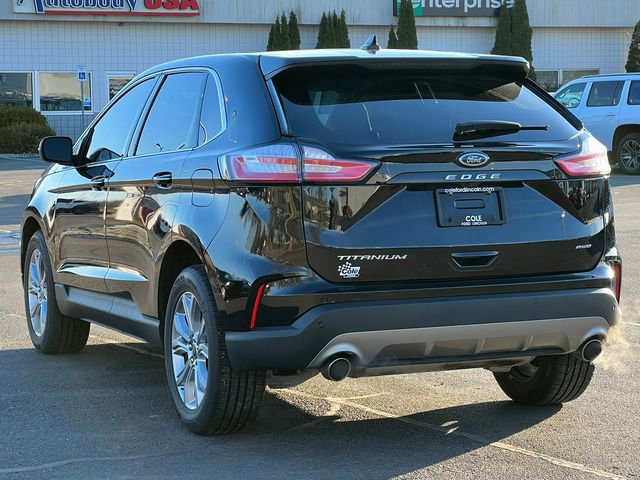 Certified 2024 Ford Edge Titanium image 2