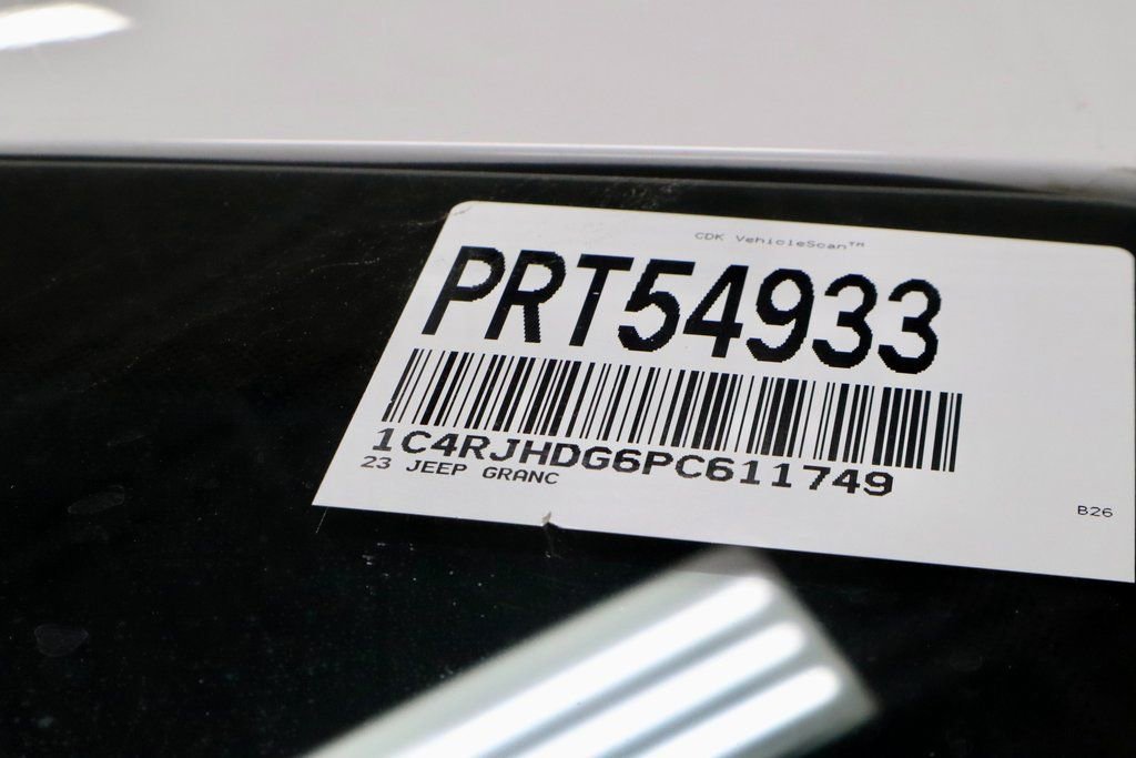 Used 2023 Jeep Grand Cherokee Overland image 36