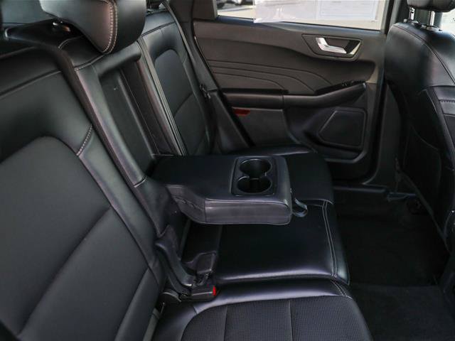 Certified 2024 Ford Escape Platinum AWD/4WD image 32