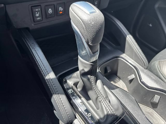 Used 2022 Nissan Frontier PRO-4X w/ Pro-4X Premium Package AWD/4WD image 31