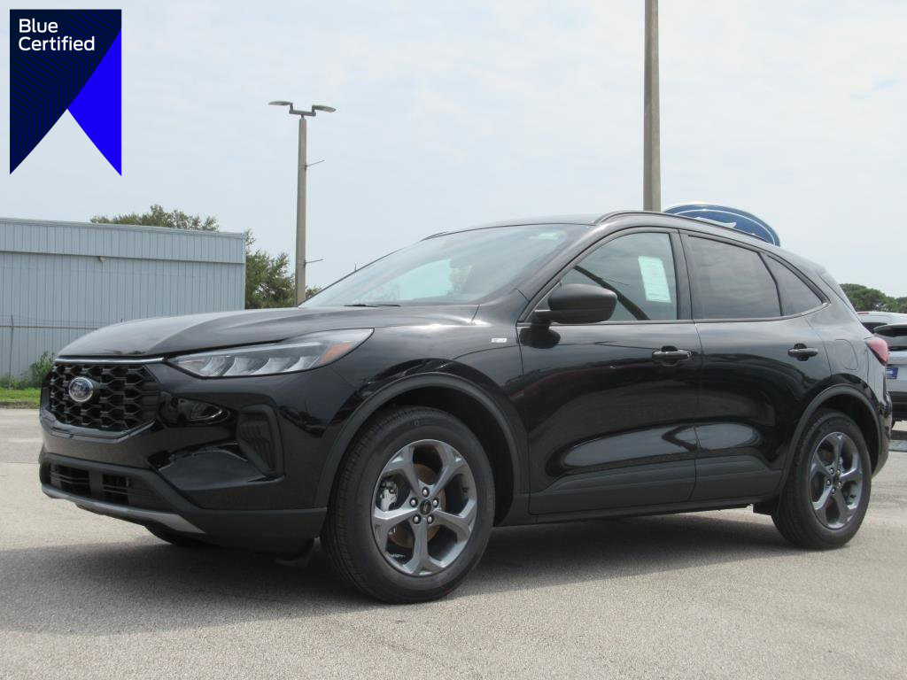 Certified 2025 Ford Escape ST-Line w/ Tech Pack #1 image 1