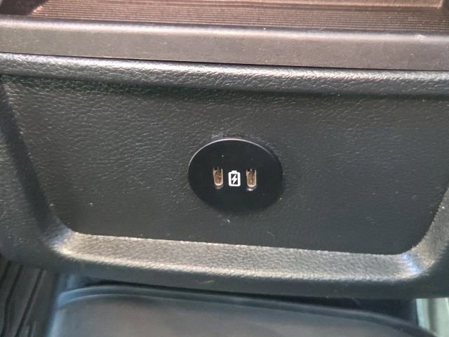 Certified 2024 Ford Edge SE w/ Black Appearance Package image 22