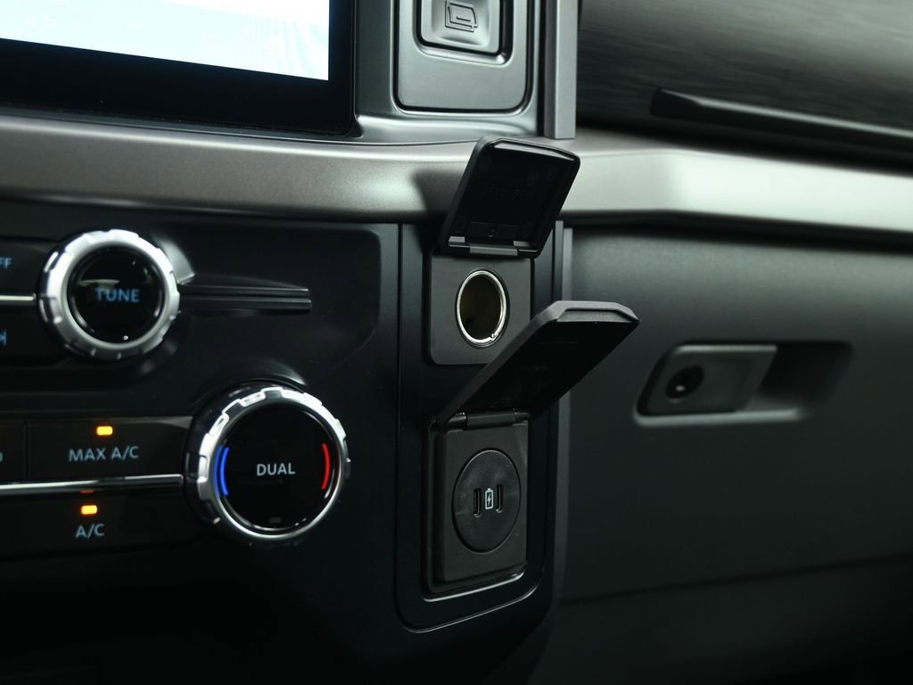 Certified 2025 Ford F150 XLT w/ Equipment Group 301A Standard image 19