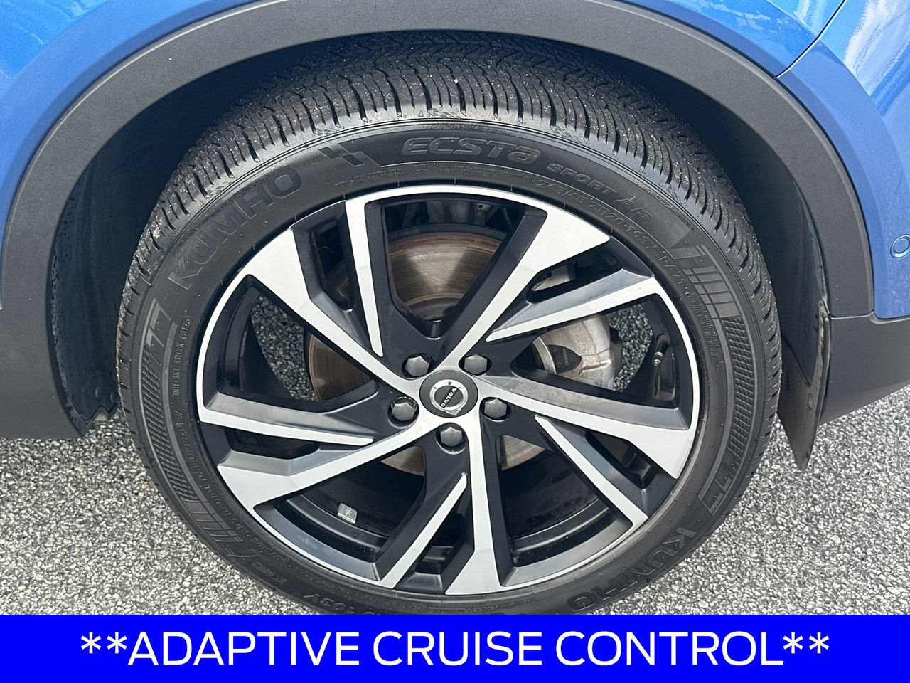 Used 2020 Volvo XC40 T4 R-Design w/ Protection Package Premier FWD image 14