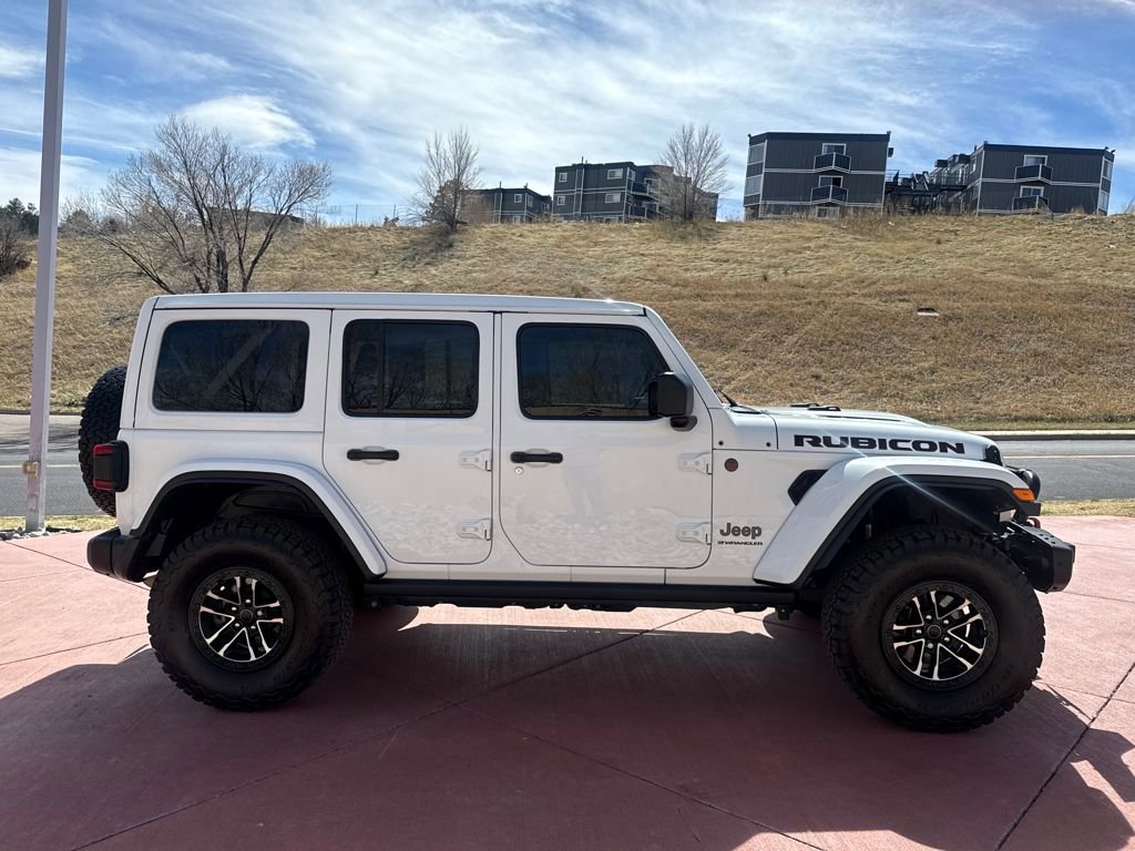 Used 2025 Jeep Wrangler Unlimited Rubicon image 8