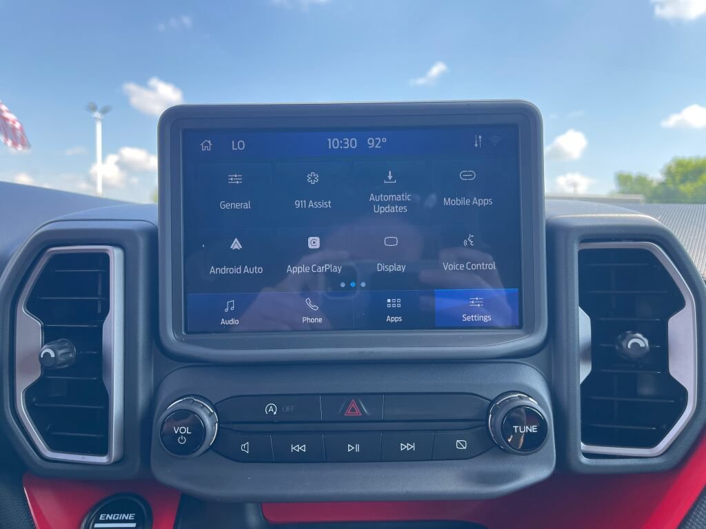 Certified 2024 Ford Bronco Sport Free Wheeling AWD/4WD image 9