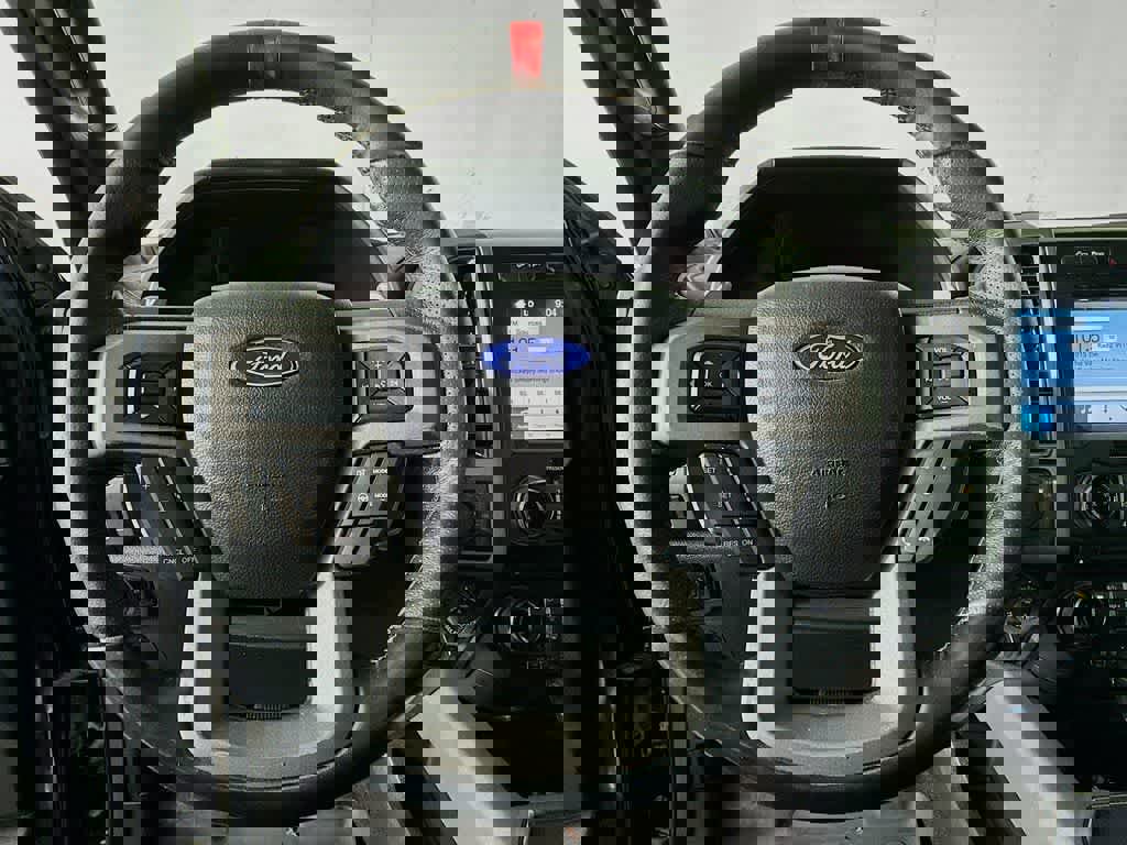 Certified 2017 Ford F150 Raptor w/ Equipment Group 802A Luxury image 18