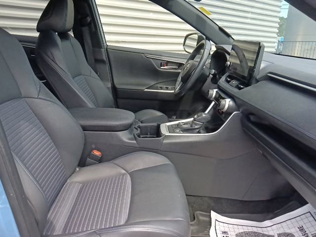 Used 2023 Toyota RAV4 XSE AWD/4WD image 30