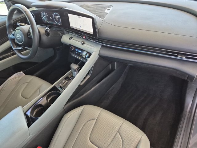 Used 2024 Hyundai Elantra Limited FWD image 37