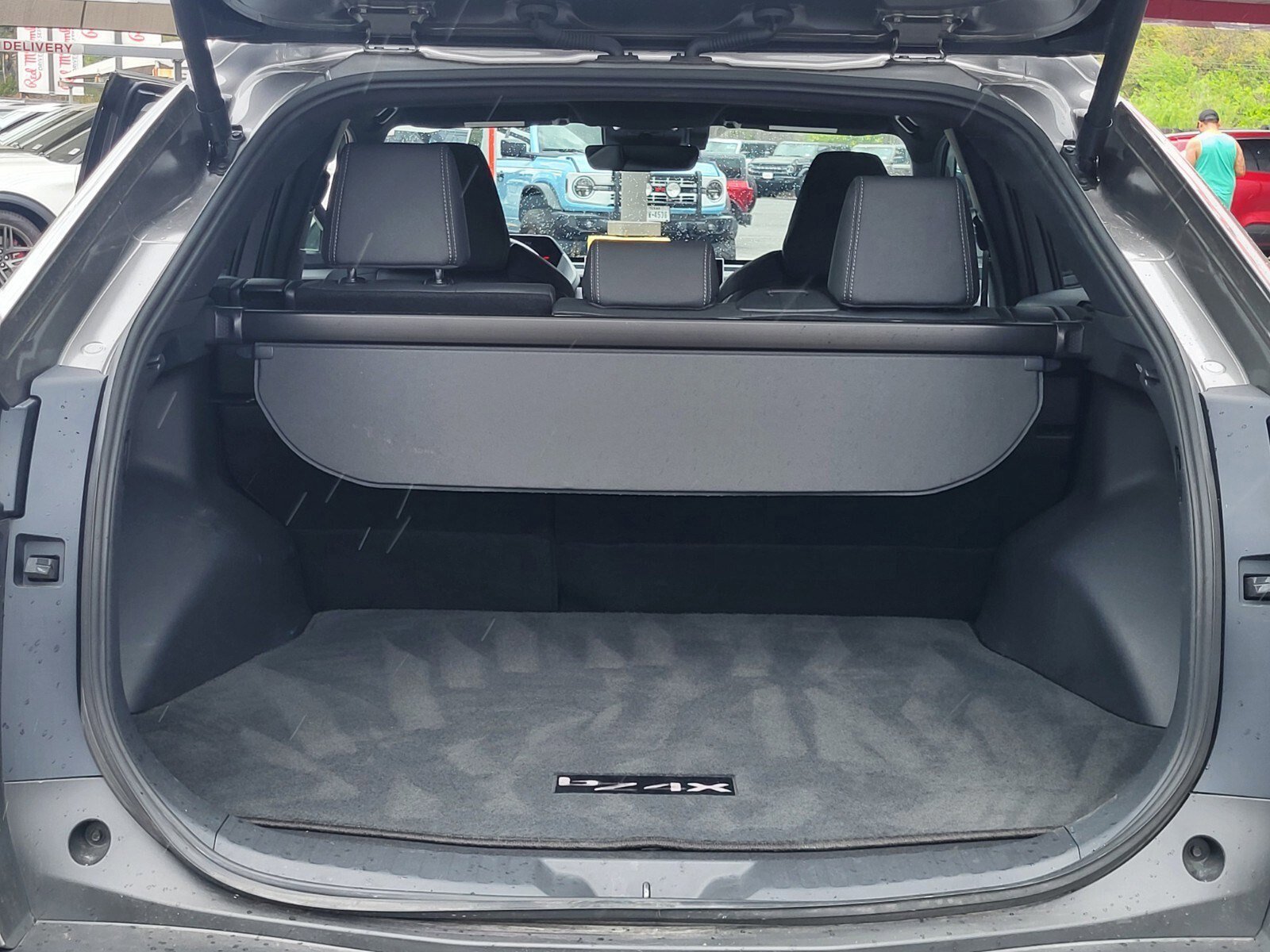 Used 2024 Toyota bZ4X XLE image 30