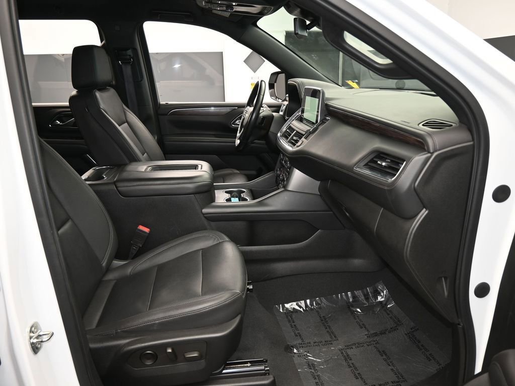 Used 2023 Chevrolet Suburban LT image 57