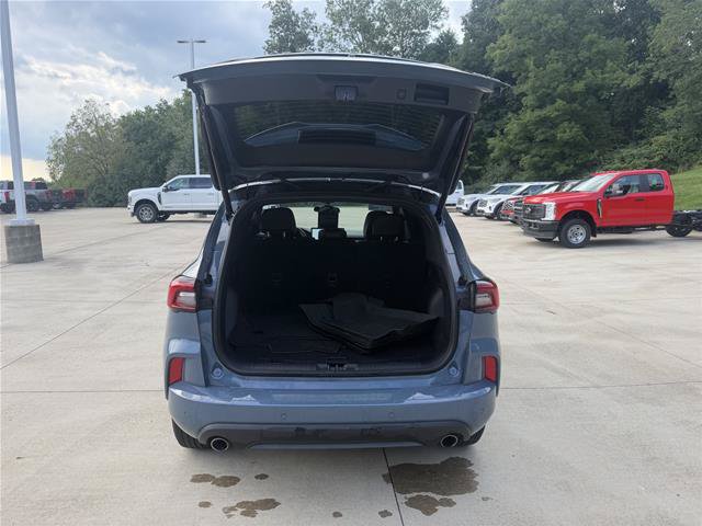 Certified 2024 Ford Escape ST-Line w/ Tech Pack #1 AWD/4WD image 27