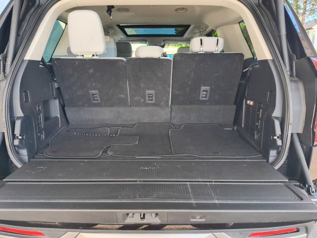 Certified 2025 Ford Expedition Platinum w/ Platinum Ultimate Package AWD/4WD image 38
