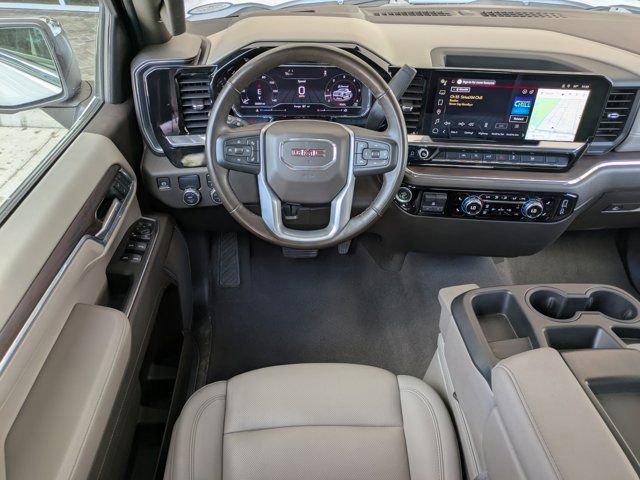 Used 2025 GMC Sierra 1500 SLT image 15