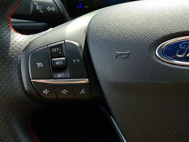 Certified 2024 Ford Escape ST-Line w/ Cold Weather Package image 19