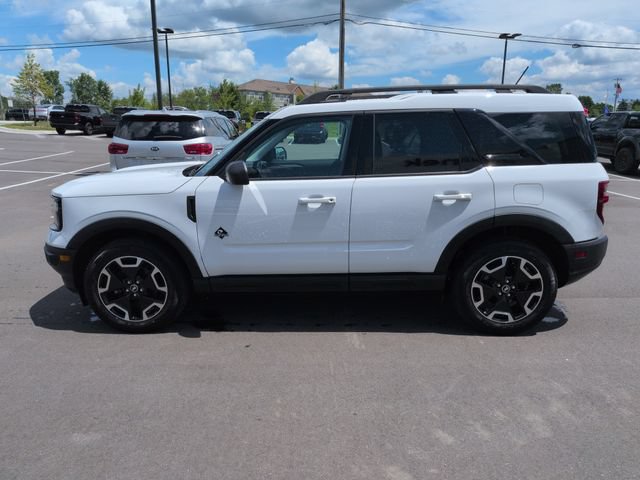 Certified 2023 Ford Bronco Sport Outer Banks AWD/4WD image 4